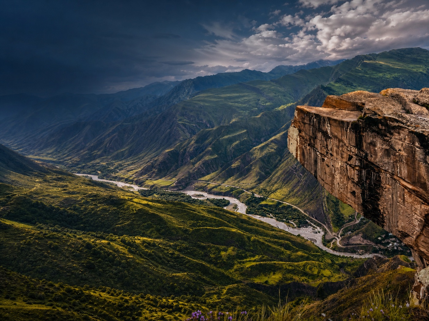 Горная долина и аул Гоор